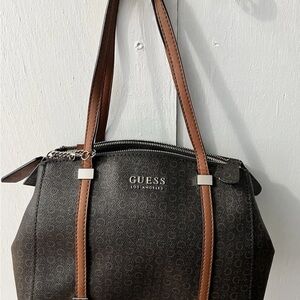 GUESS Elegant Black and Brown Shoulder Bag
